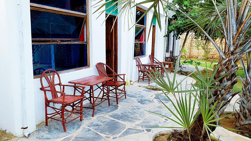 Diani Hostel Diani Beach Exterior foto