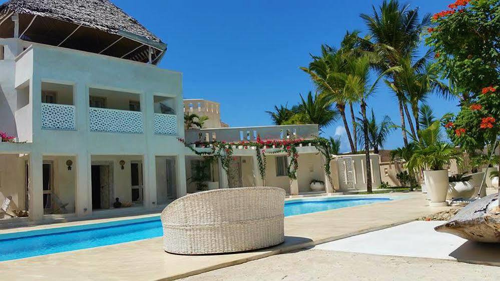 Diani Hostel Diani Beach Exterior foto